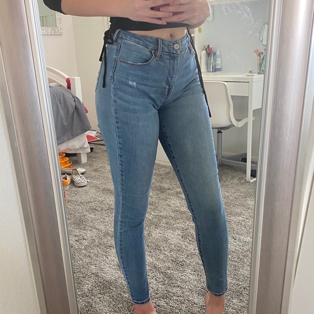 COPY - PACSUN LIGHT WASHED JEANS